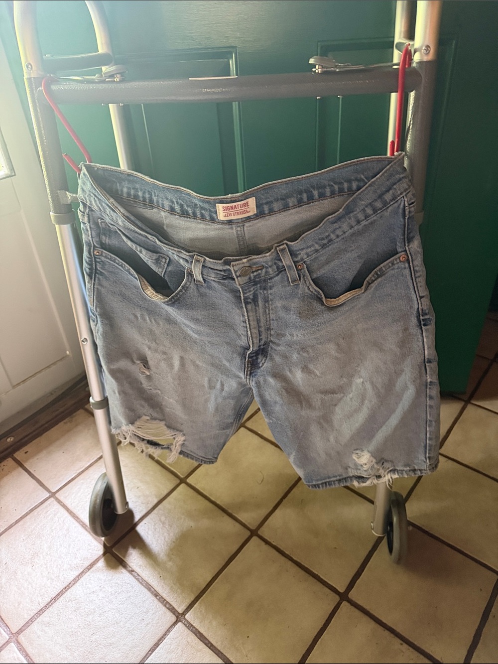 Men’s Levi’s Shorts Signature Distressed Pants Denim